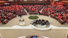Romantik Uğur Işılak'ın Şiir Gibi Yemin Etmesi