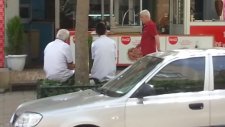Babalarına Mercedes Hediye Eden Hayırlı Evlatlar