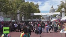 Eşcinsel Evliliğin Kabulune Deliler Gibi Sevinen San Francisco