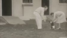 Şempanze ve Bebeği Bir Arada Büyütmek