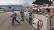 Yarış Pistinde Evlenme Teklifi