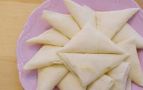 Peynirli Üçgen Börek - Peynirli Börek Nasıl Yapılır?