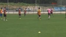 Fenerbahçe'de teknik heyet ile basın mensupları maç yaptı!
