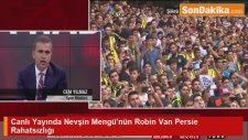 Robin Van Persie'ye Nevşin Mengü Atarı