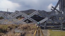 Origami’den İlham Alan Taşınabilir Köprü