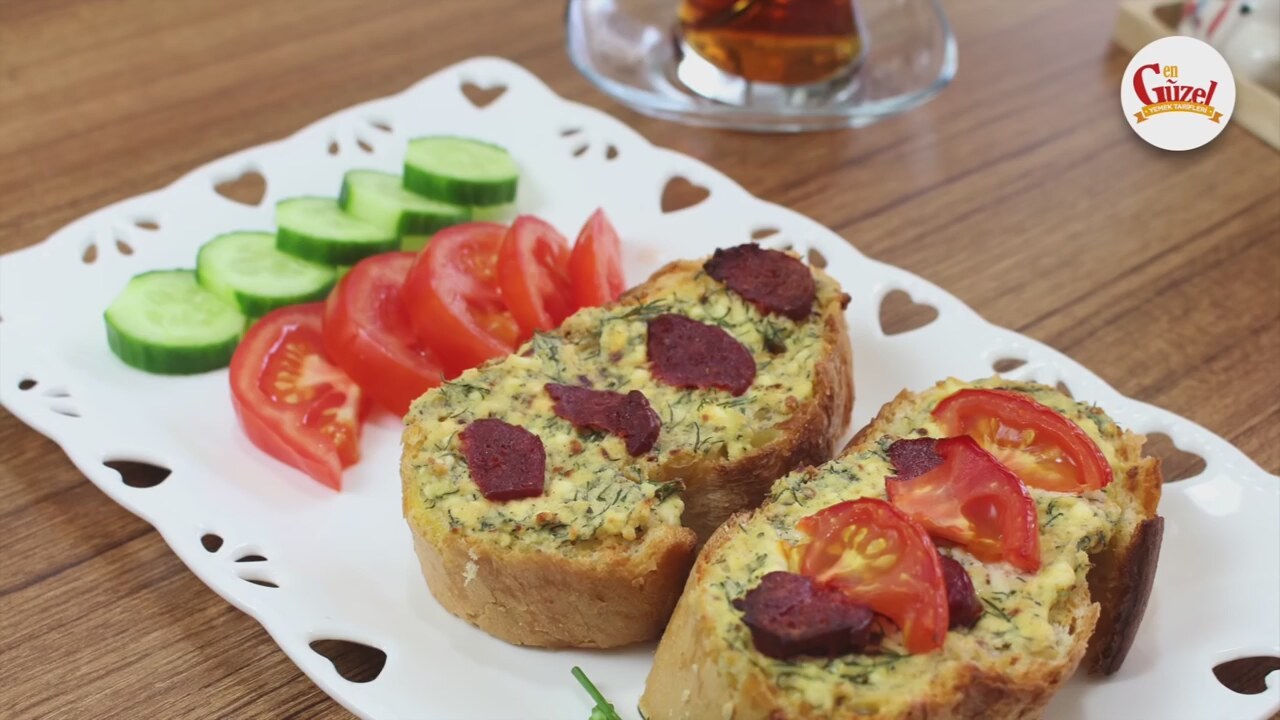 Bayat Ekmeklerden Peynirli Çıtır Tarifi Bayat Ekmeklerden Peynirli Çıtır Tarifi
