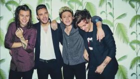One Direction - Drag Me Down One Direction - Drag Me Down