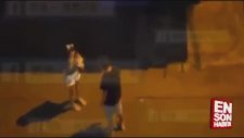 Genç Kızın Ayaklarına Kapanan Sevgilisini Dövmesi