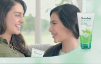 Himalaya Arındırıcı Neem Özlü Yüz Yıkama Jeli