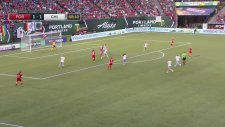 Kadınlar Maçında İlginç Gol!