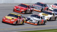 Nascar'da inanılmaz Olay!
