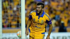 Cimbom'un elinden karçıdığı Gignac, Meksika'yı salladı