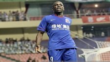 Demba Ba'nın Röveşatası Çin'i Salladı