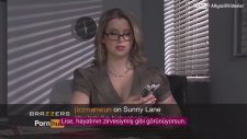Porno Yıldızlarının Aşağılayıcı Yorumları Okuması