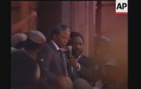 Nelson Mandela'nın Hapishaneden Çıkışı