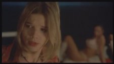 Filantropica (2002) Fragman