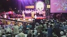 Tarikat Düğününde Stand Up Gösterisi