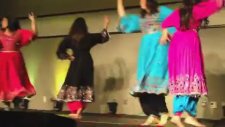 Afgan Kadınlarından Folklorik Dans