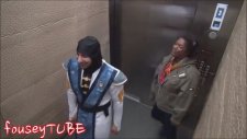Asansörde Mortal Kombat Şakası