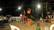 Böyle Olur Yunan Kır Düğünü