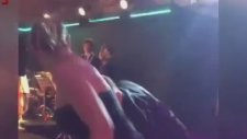 Cem Yılmaz ile Hülya Avşar’ın Akıllara Zarar Dansı