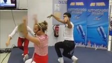 Jamatami Erkeksi Lezbiyen Dansı