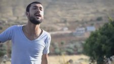 Sevgilisinin Mezarında İhtiyarlayan Asi Stayla