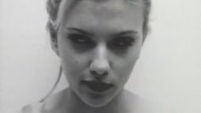 Scarlett Johansson ve Mimikleri