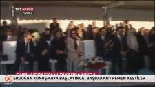 Cumhurbaşkanı Çıkınca Başbakan'ın Konuşmasını Kesmek (TRT İçerir)