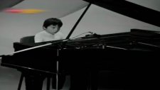 Fazıl Say'ın 8 Yaşındaki Piyano Performansı TRT (1978)