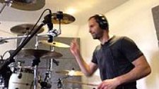 Ünlü Kaleci Petr Cech'ten Muhteşem Nirvana Davul Cover