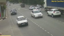 Çok Feci Kaza Araba İle Motor Birleşti Resmen