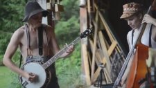 Finlandiyalı Çiftçilerden Thunderstruck Cover