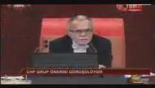 Sırrı Süreyya Önder - Mecliste Gaz Bombası Yarasını Göstermek