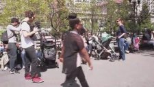NewYork'da Müzikle Kadınları Etkilemek
