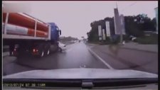 Dünyanın En Uzun Süren Trafik Kazası