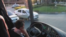 Hipnotize Eden Otobüs Sürüşü