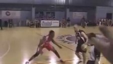 Petar Naumoski'nin Fantastik Çalımı ve Üçlüğü