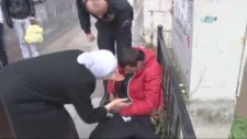 Bonzai Komasına Giren Oğlunu Gören Anne