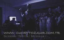 Cüneyt Özgür - İltimas (Canlı Performans)