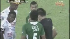 Gole Sevinirken Saçmalayan Adam - Vladimir Marin