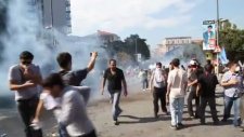 1. Geleneksel Taksim Gezi Parkı Biber Gazı Şenlikleri