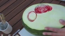 Karpuzdan Gül Deseni Yapmak