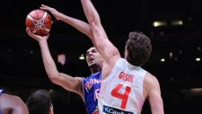 Rudy Gobert'in bloğu maçı uzattı