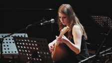 Petra Nachtmanova - Bu Yıl Benim Yeşil Bağım Kurudu