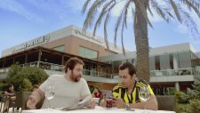 Fenerbahçe'den Bikini Göndermeli Robin Van Presie Reklamı