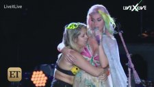 Katy Perry'e Sahnede Taciz Şoku