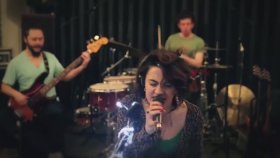 Ceylan Ertem - Odalarda Işıksızım Ceylan Ertem - Odalarda Işıksızım