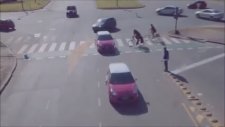 Efsane trafik videosu nihayet arşivimize eklendi Müthiş zamanlama