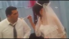 Gelinin Şakası ve Kızgın Damat
